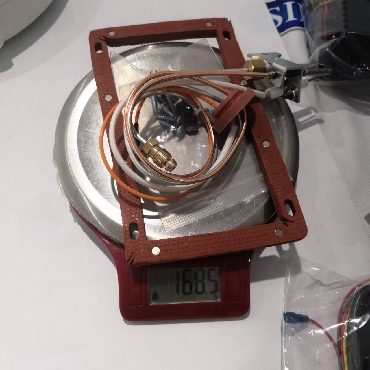 1C84A6452F409BC64BE79DABEED081